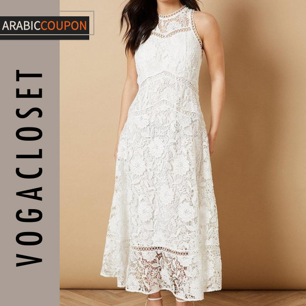 Oasis Lace Wedding Dress