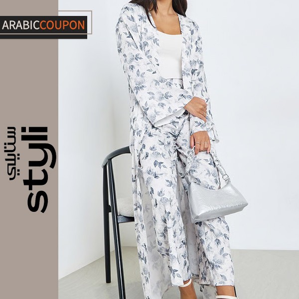 Styli floral kimono set