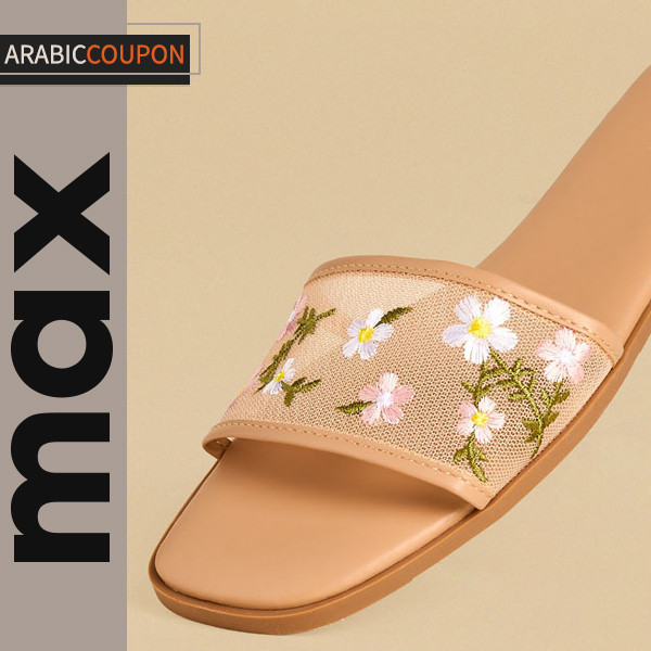 Max Fashion slipper embroidered with flowers