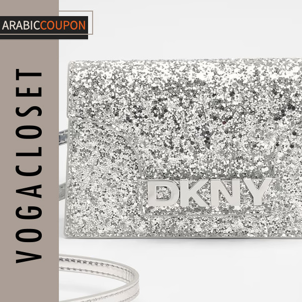 DKNY handbag in shiny silver DKNY handbag in shiny silver