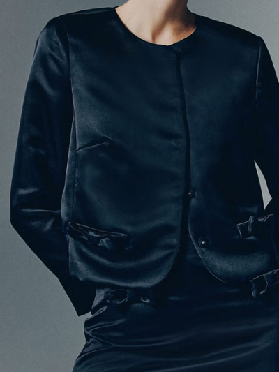 59% off H&M satin blazer with bow detail, plus an HM promo code
