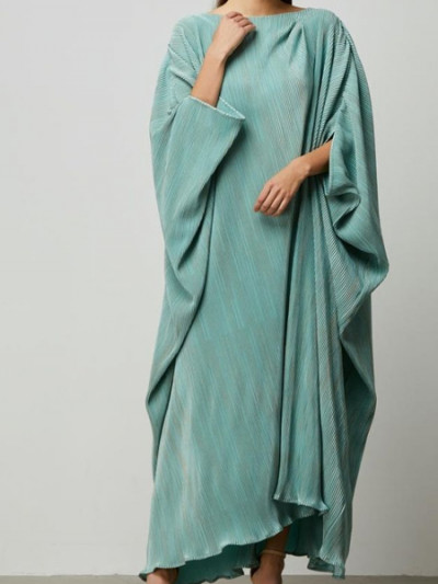 66% off using Vogacloset coupon to buy Femi9 pleated kaftan, perfect for your beautiful Ramadan 2026 looks