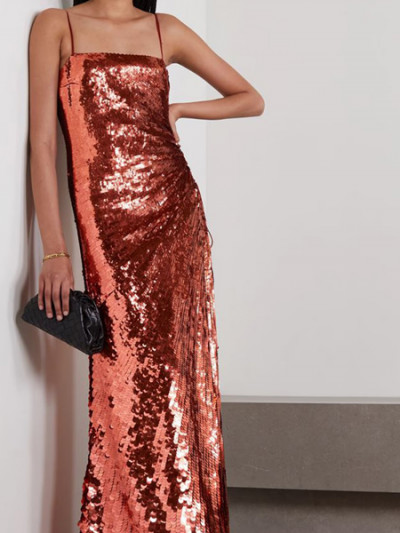 An unrepeatable opportunity to buy luxurious Valentino sequin dress with 90% off, plus The Outnet promo code