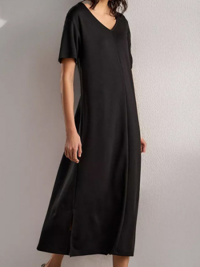 Benefit from 40% OFF on plain black midi dress from City Max and Max Fashion promo code