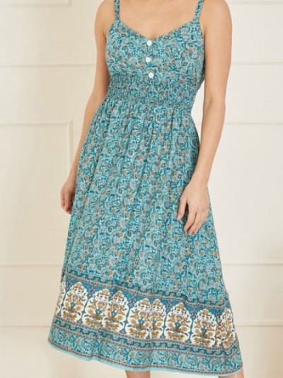 Biggest savings on Yumi Green Border Floral Sundress of 87% with VogaCloset coupon