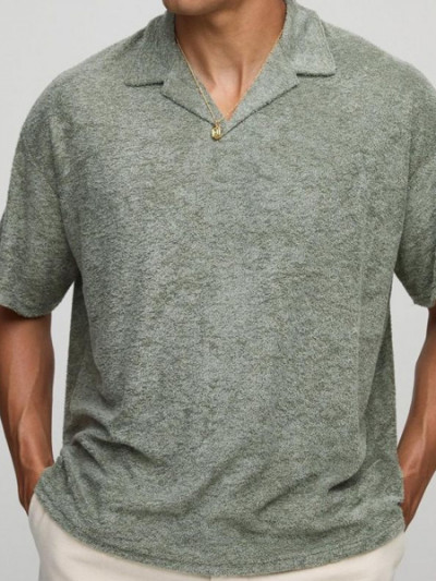 Show off the BohooMan Revere Polo Shirt in Green and save 65% using VogaCloset promo code
