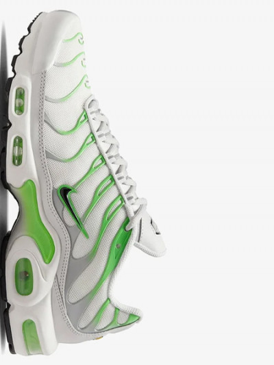 Take advantage of 79% Sale on Nike Air Max Plus F-Feed sneakers from Namshi with extra Namshi code