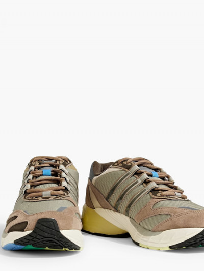 With The Outnet promo code, you won't need to pay more than 20% off the price of Adidas Originals Men's Sneakers