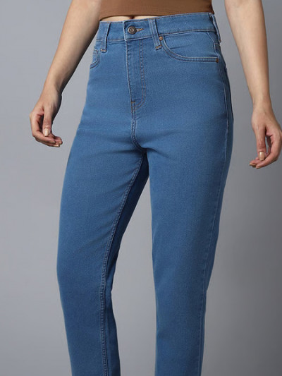 اطلالة عيد الفطر مع جينز ستايلي بخصر متوسط مستفيدا من 76% كود خصم ستايلي